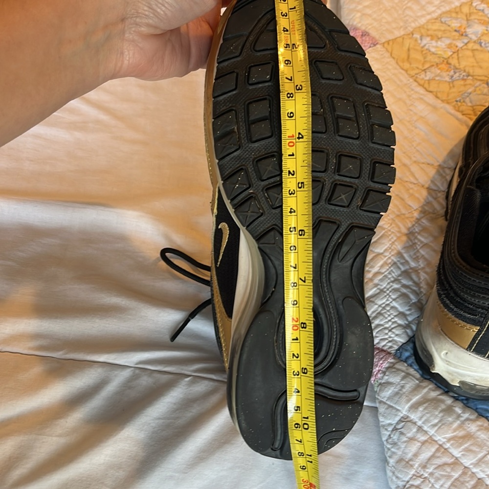Nike Air Max 97 Black Metallic Gold Tennis Shoes Sneakers - Picture 12 of 12